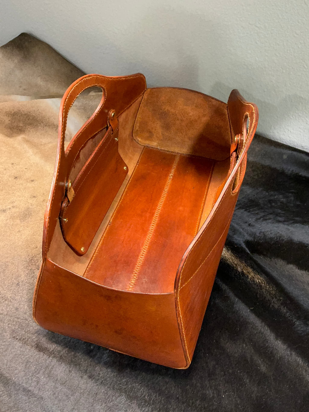 Freestanding Leather Storage Rack